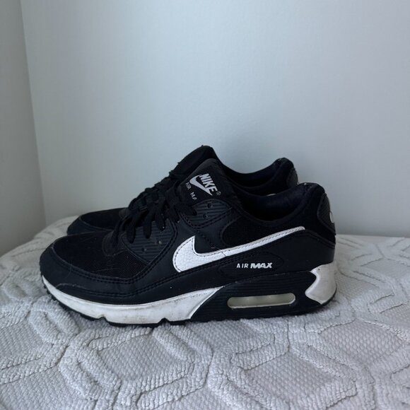 Nike Air Max 90 - Picture 2 of 8
